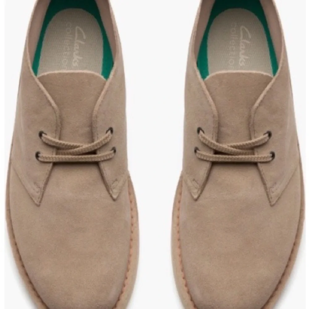 Clark’s Men's Tan Suede Desert Boots Size 7.5